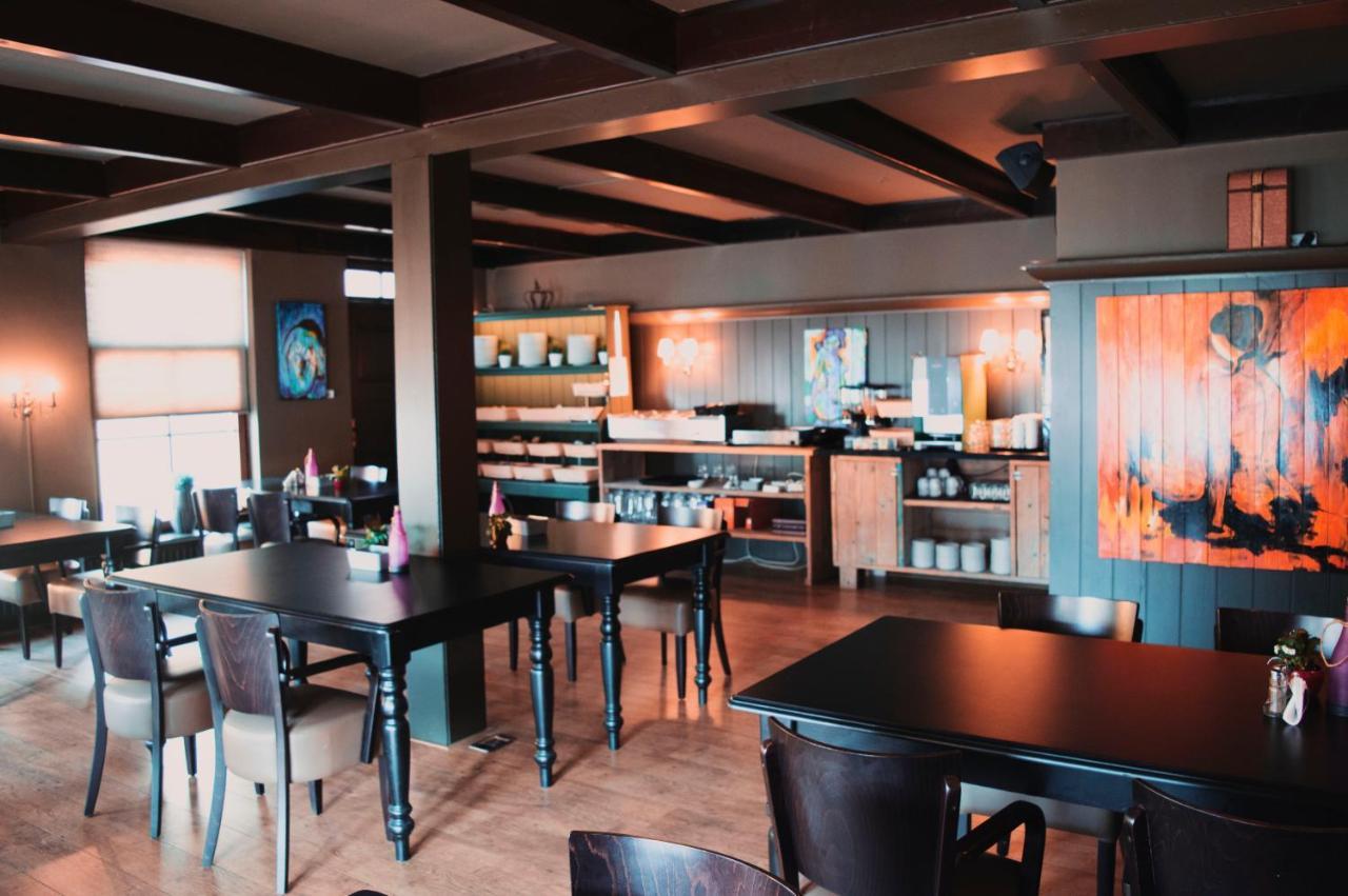 Hotel Restaurant Victoria Winschoten Exterior photo